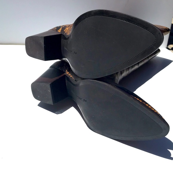 Banana Republic 6 NWOT snakeskin Women’s Boots - Picture 8 of 10